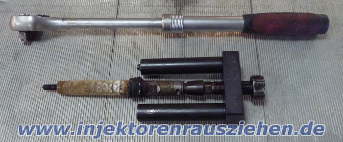 Einspritzdse ausbauen aus Fiat Ducato / Citroen
                Jumper / Peugeot Boxer 3.0 EURO 5