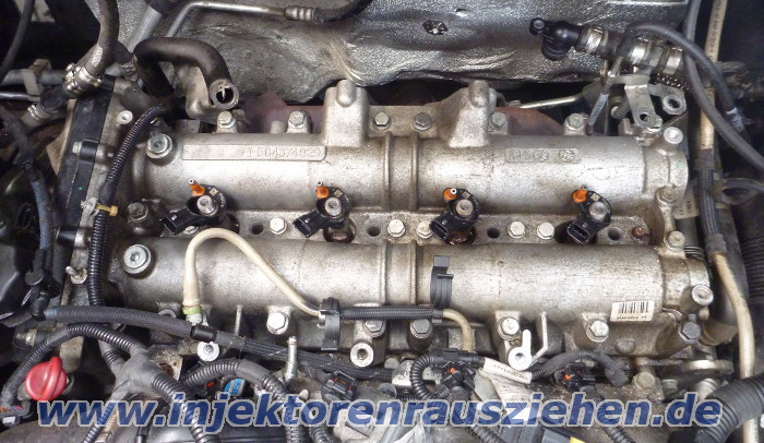 Injektoren ausziehen aus Fiat Ducato / Citroen
                Jumper / Peugeot Boxer Euro 5 2010-2013